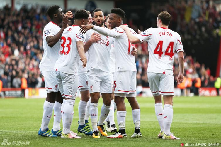 他们更是显 他们更是显