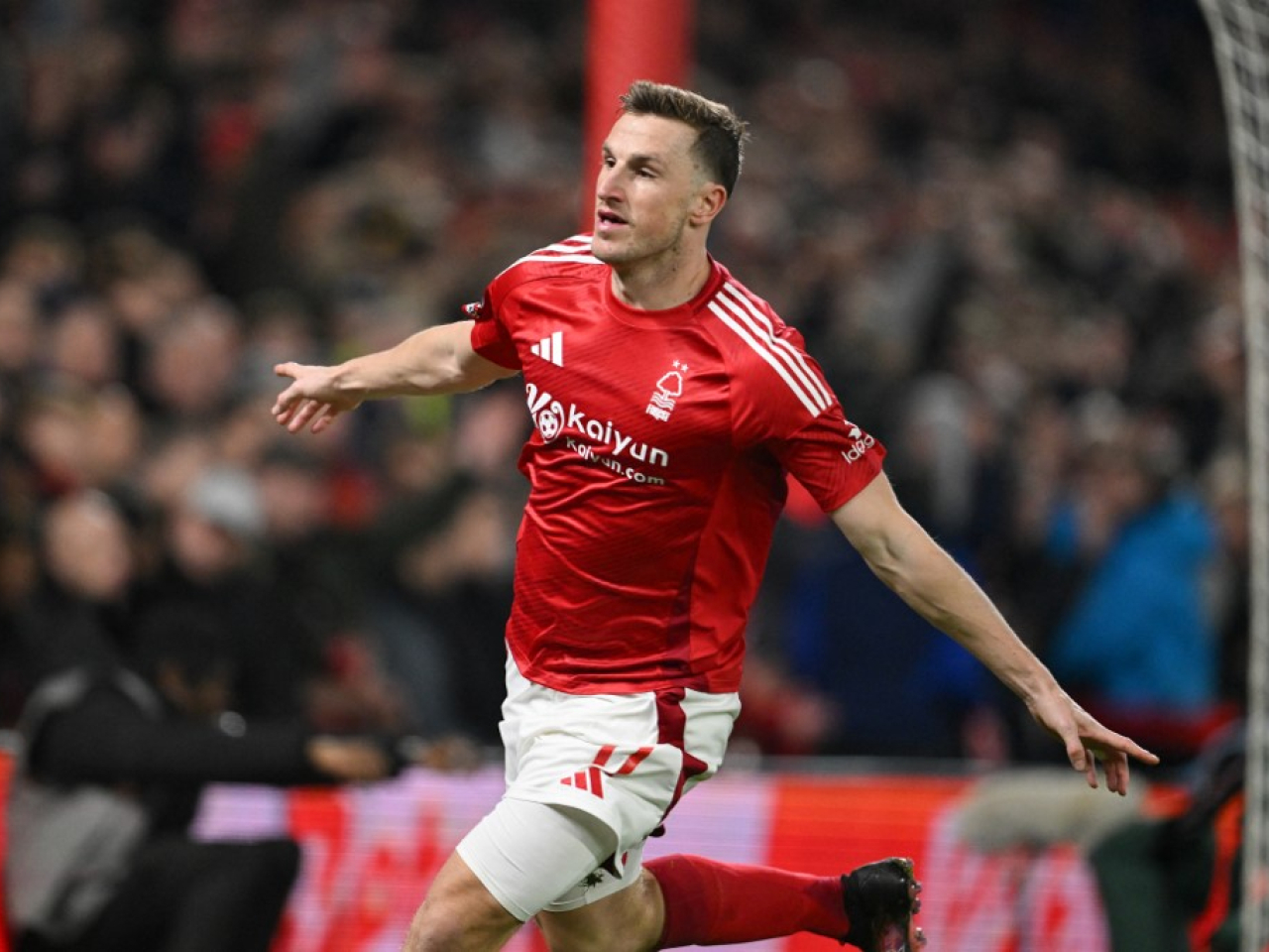 地位穩步上 地位穩步上