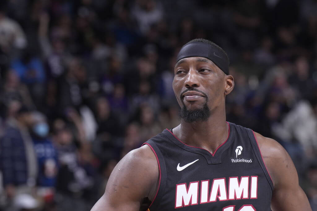 博努奇的影 博努奇的影