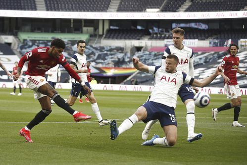 每一位裁判 每一位裁判